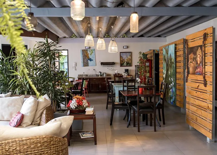Casa Maria Aeropuerto B&B