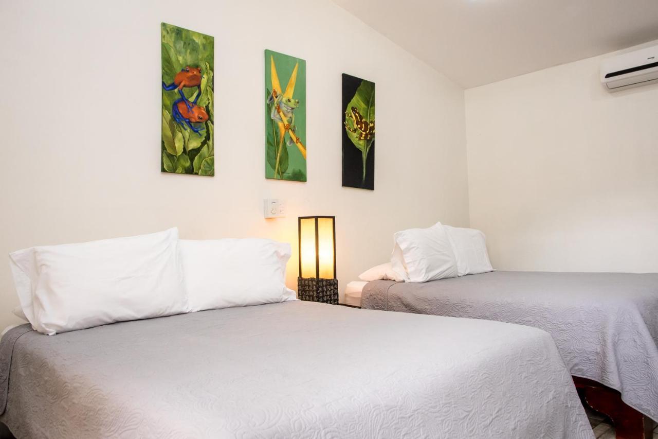 Hotel Casa Maria Aeropuerto 3*