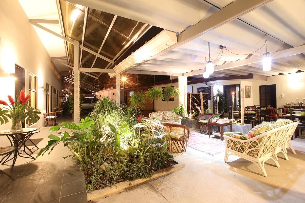 Hotel Casa Maria Aeropuerto 3*